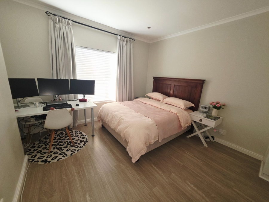 3 Bedroom Property for Sale in Parklands North Western Cape